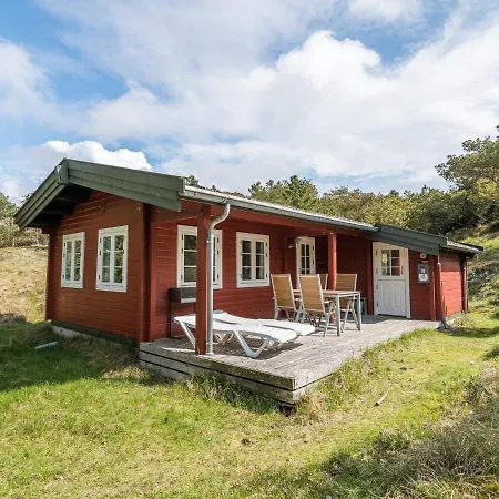 別荘 Scenic Log Cabin In Rindby-By Traum